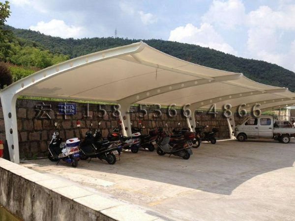 膜结构摩托车棚